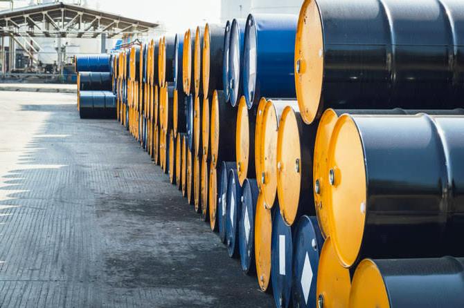 Global Oil Prices Rise on Supply Concerns