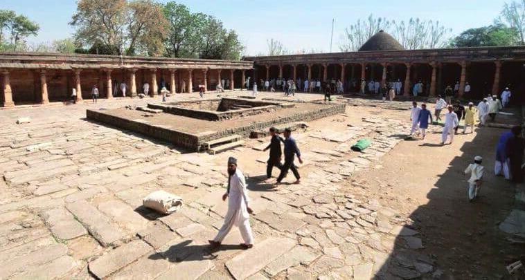 Supreme Court Reviews Bhojshala-Kamal Maula Mosque Dispute