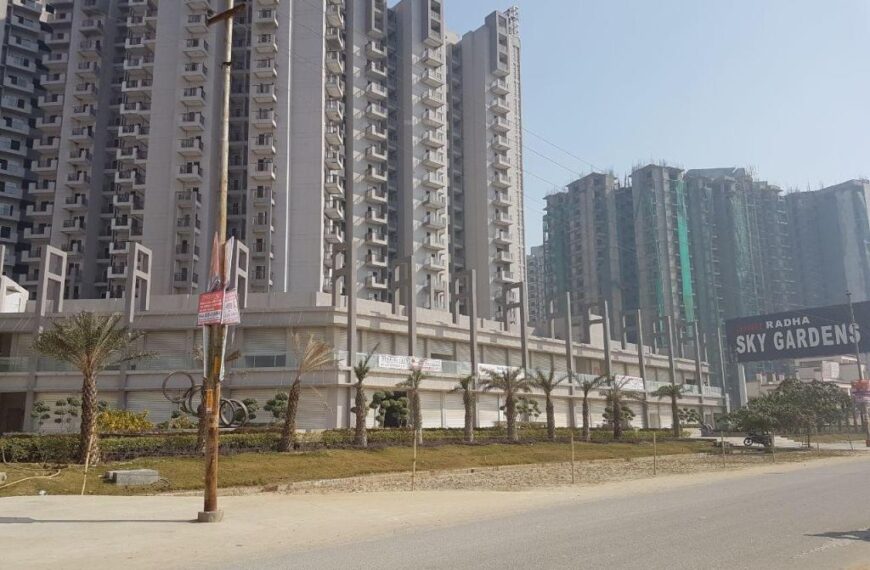 Fire Reported at Shri Radha Sky Garden Society in Greater Noida