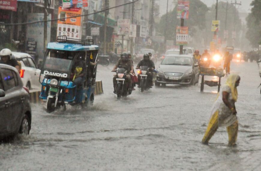 Heavy Rain Alert Issued for Several States as Monsoon Gains Strength